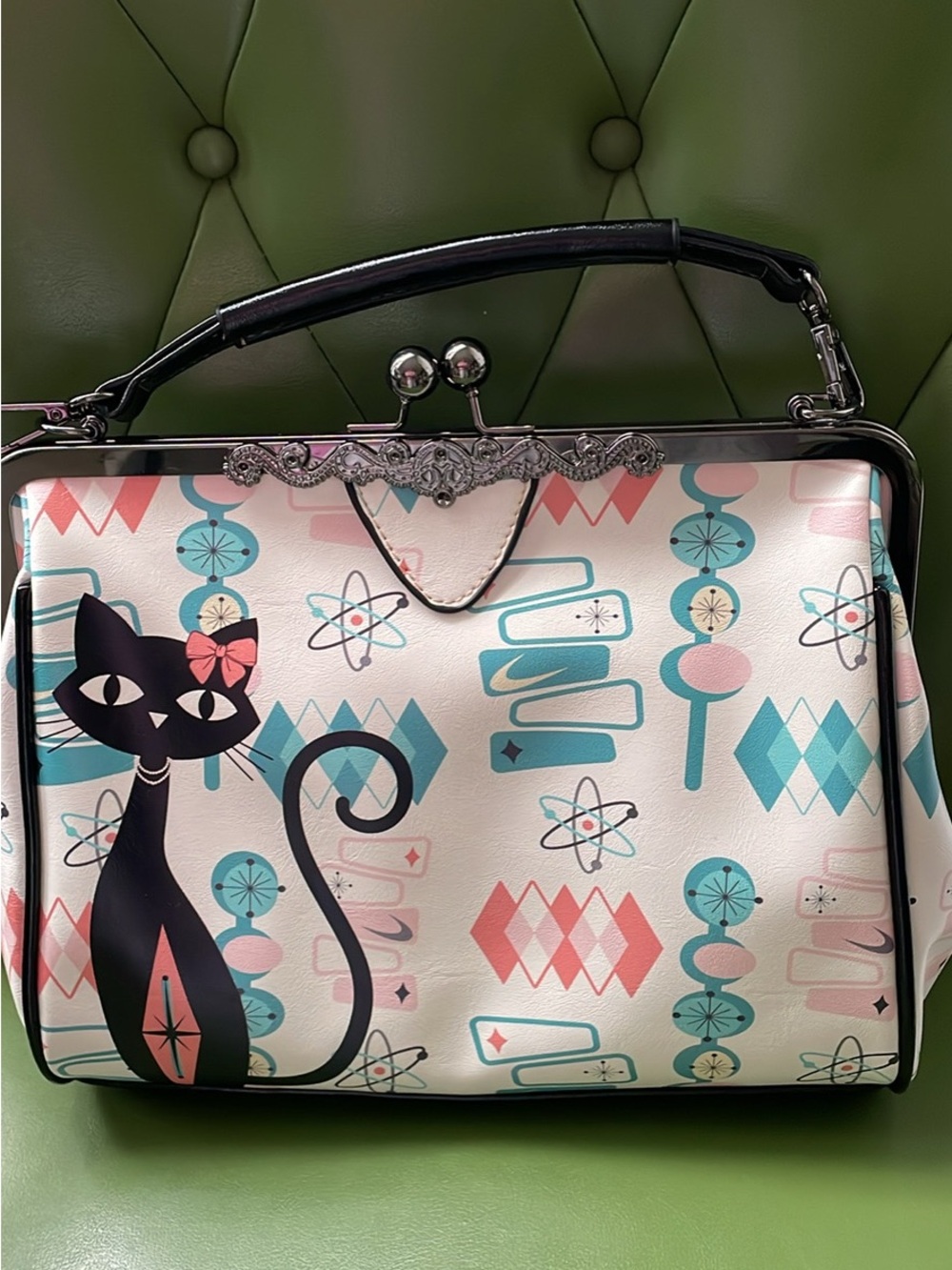 Vintage-Inspired Retro Mid-Century Modern Atomic Cat Kiss Lock Handbag
